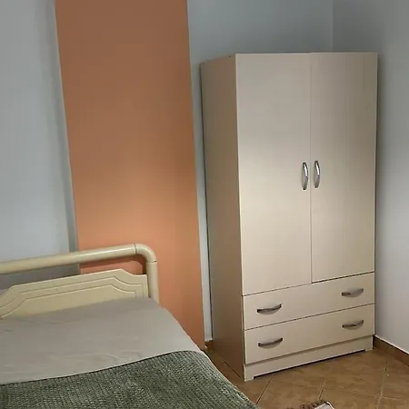 Family Nest 2 Bedroom Astir 20 Min To Airport * Tirana